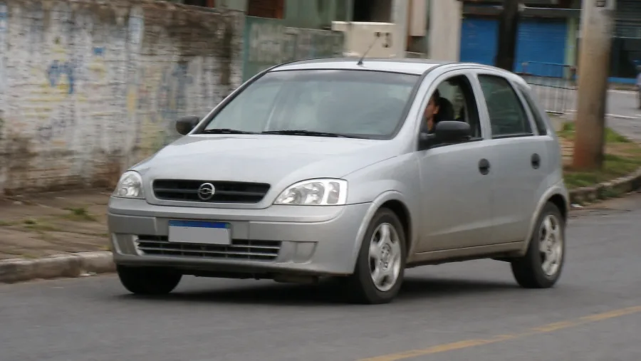 Chevrolet Corsa Hatch 2005 Maxx 1.8 Flex Manual | Ficha Técnica, Especificações, Consumo, Desempenho, Fotos e Preço