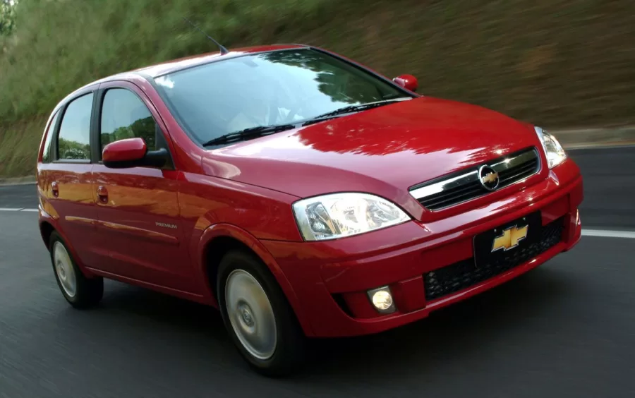 Quantos km por litro faz o Chevrolet Corsa Hatch 2010 Premium 1.4 Flex: ficha técnica, preço e fotos