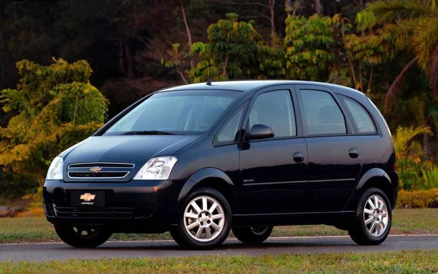 Quantos km por litro faz o Chevrolet Meriva 2011 Maxx 1.4 (Flex): ficha técnica, preço e fotos