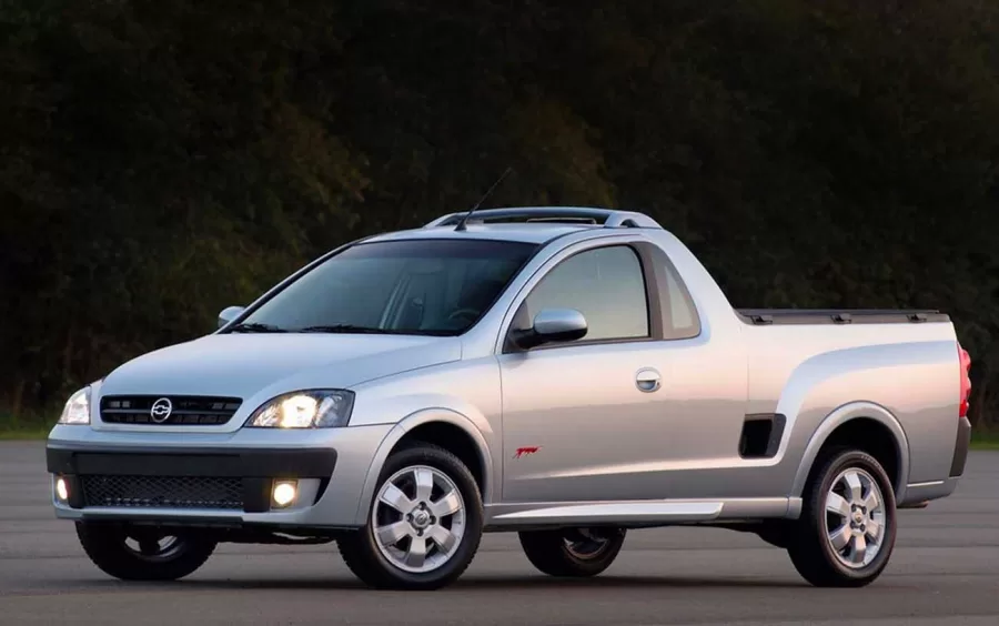 Chevrolet Montana Sport 1.8 2009 Flex Manual: O Carro Usado que Ainda Oferece Potência e Eficiência