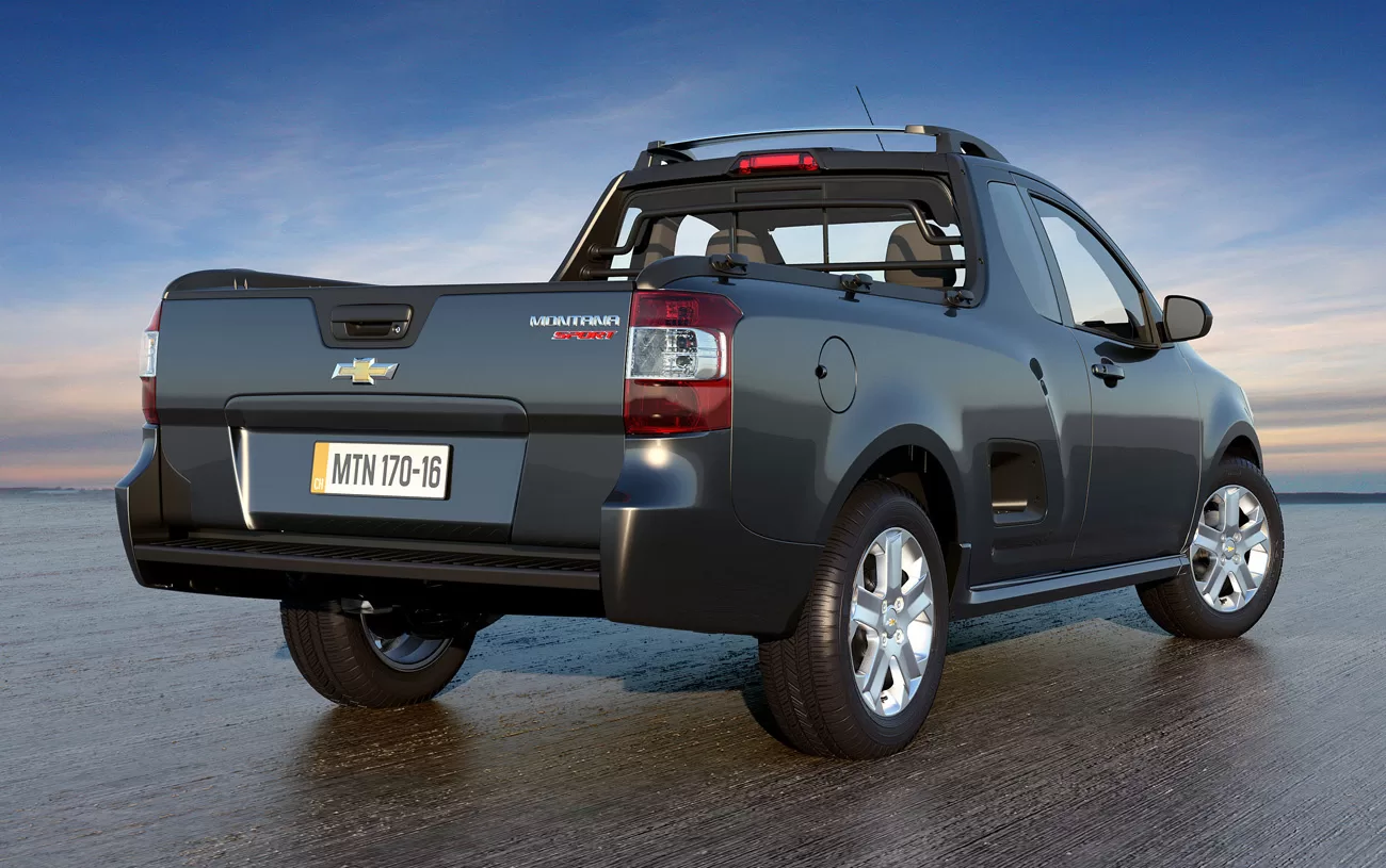 Desempenho: O Chevrolet Montana Sport 1.4 2015 oferece um desempenho sólido, com aceleração de 0 a 100 km/h em 12,8 segundos e velocidade máxima de 170 km/h.