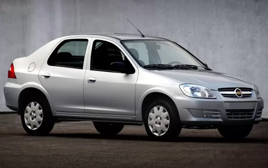 Quantos km por litro faz o Chevrolet Prisma 2008 Joy 1.4 Flex Manual: ficha técnica, preço e fotos