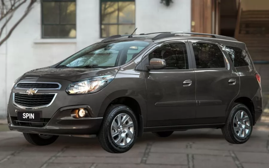 Chevrolet: Qual o valor da Spin LTZ 7 Lugares 2015 Flex Automática?