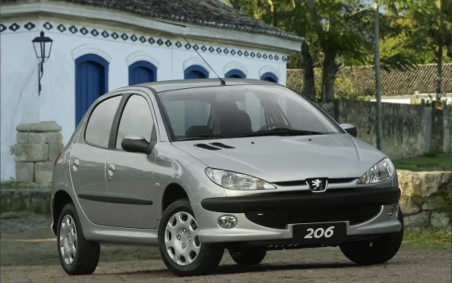 Quantos km por litro faz o Peugeot 206 Sensation 1.4 8V flex: preço, fotos e ficha técnica