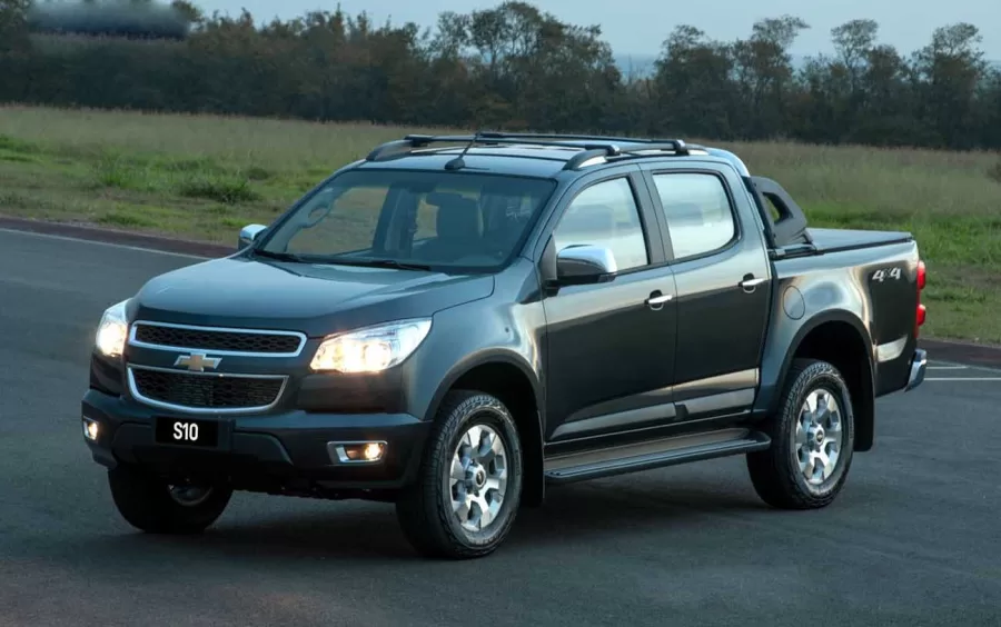 Detalhes da Chevrolet S10 LT 2.8 Turbo 4×4 Diesel Cabine dupla 2016 Manual