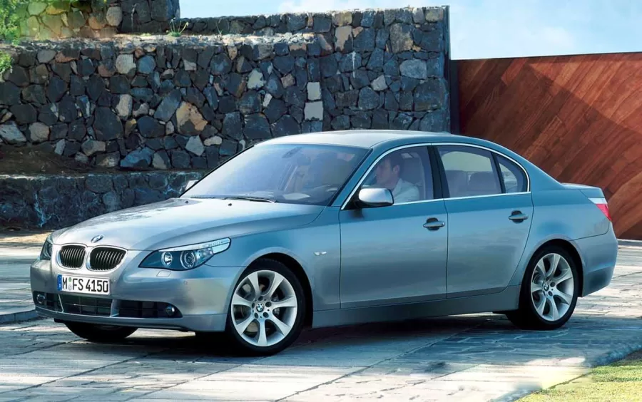 Qual o valor de uma BMW 530i? Desempenho da versão 3.0 Automático 2009