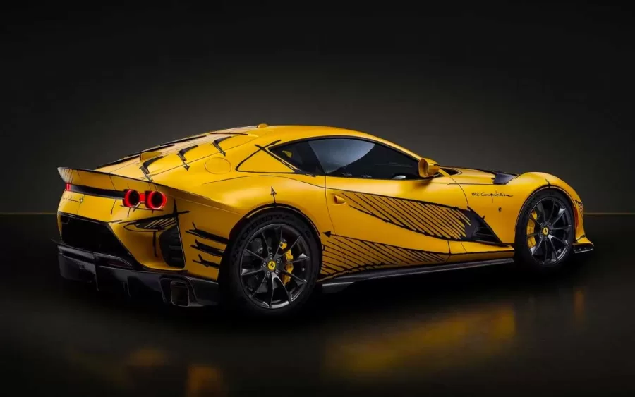 Ferrari 812 Competizione Tailor Made: Um Esportivo Único e Exclusivo com Toque Amarelo