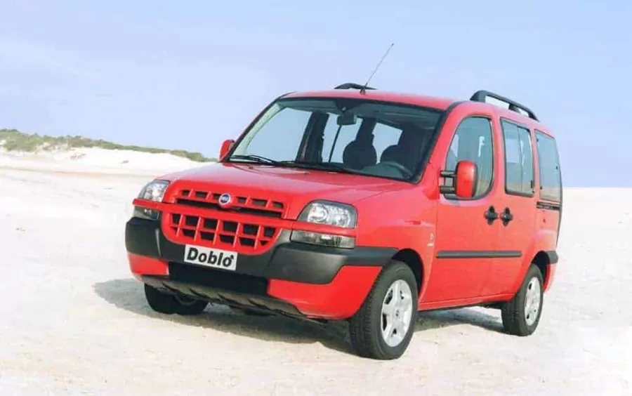 Quantos km por litro faz o Fiat Doblo 2003 EX 1.3 16V Fire: preço, ficha técnica e fotos