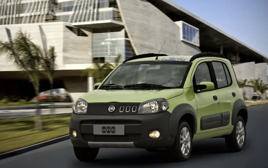 Fiat Uno 2013 Way 1.0 8V Flex 4 portas: preço, fotos e ficha técnica