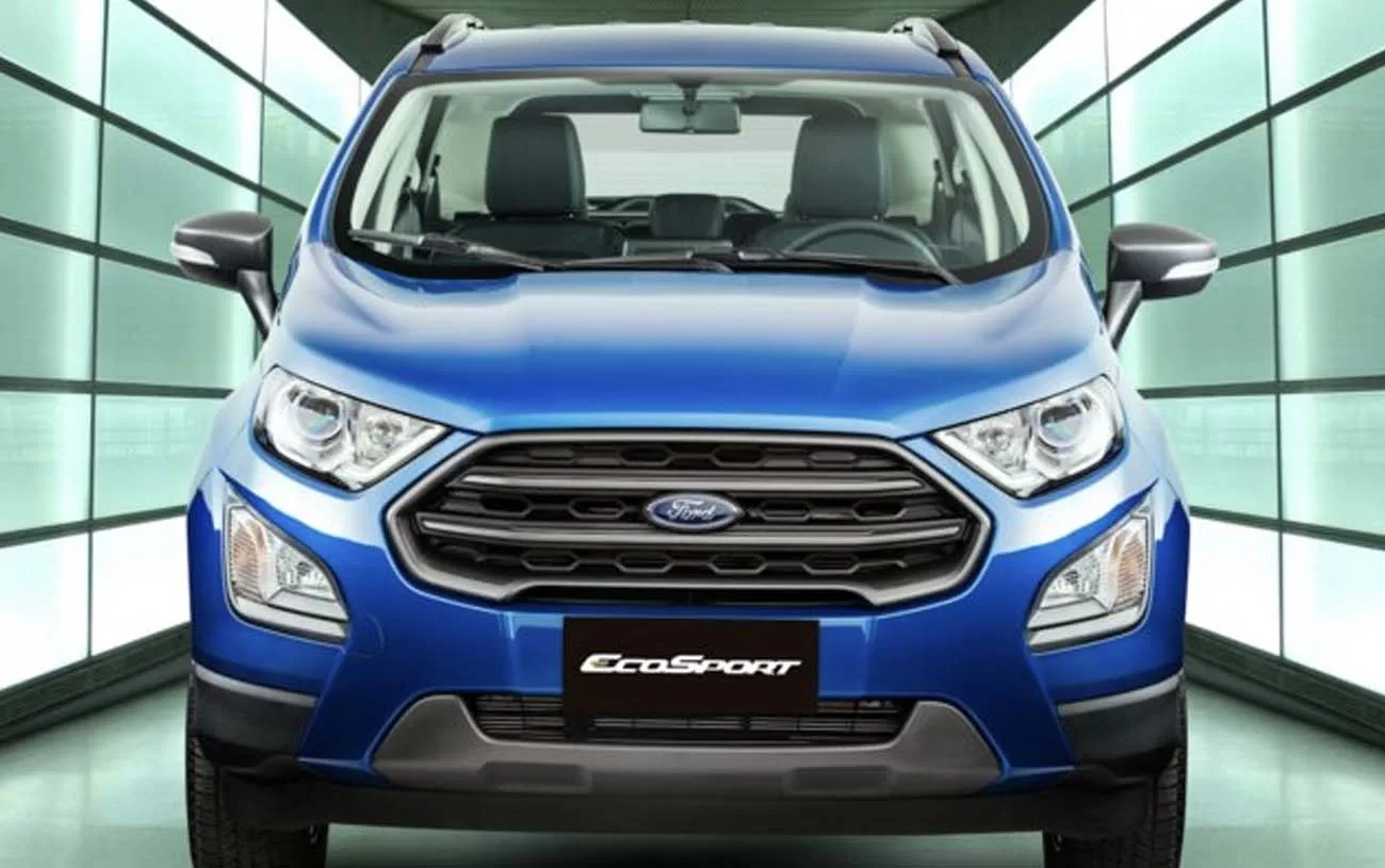 Desempenho: O Ford Ecosport SE 1.5 AT 2021 oferece uma aceleração de 0 a 100 km/h em 11,8 segundos e atinge uma velocidade máxima de 180 km/h.