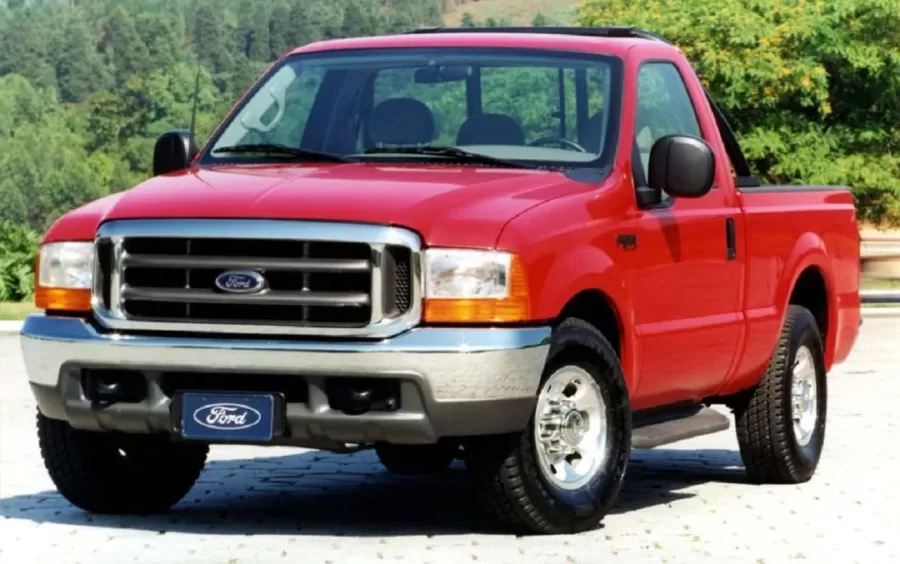 Ford F-250 2000 F250 XLT 4.2 Turbo Cabine Simples: muita força em uma picape grande