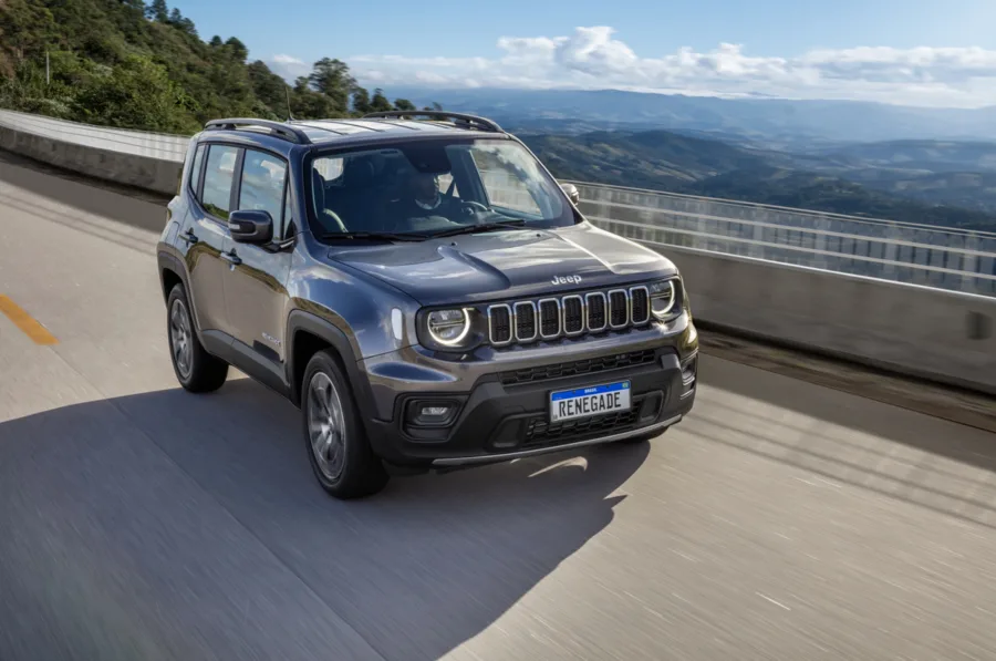 Jeep Renegade Longitude 1.3 2023 | Ficha Tecnica, Especificacoes, Equipamentos, Fotos e Consumo
