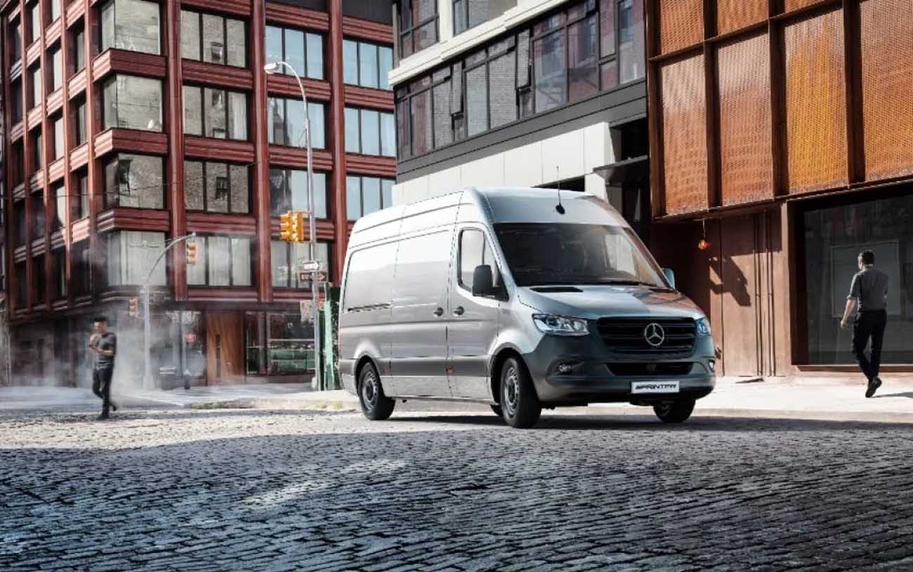 A Mercedes-Benz Vans estende a garantia da linha Sprinter para dois anos, liderando o segmento de Large Vans.