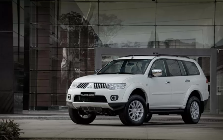Mitsubishi Pajero Dakar 2012 3.2 HPE 4WD automático: ficha técnica, preço e fotos