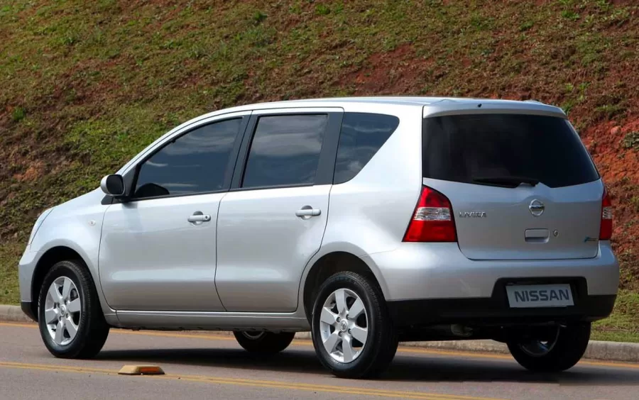 Nissan Livina 2012 1.6 16V (flex): ficha técnica, preço e fotos