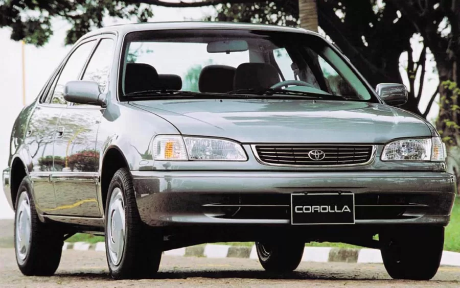 Quanto custa um Toyota Corolla 1999 Sedan XEi 1.8 16V: preço, fotos e ficha técnica