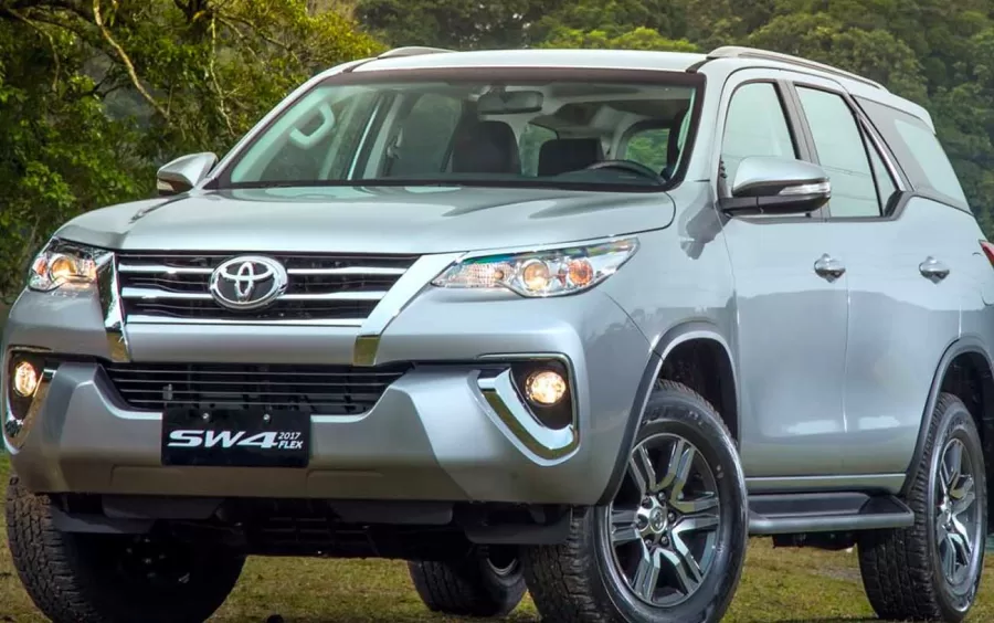 Toyota SW4 2020 SR 2.7 Automático Flex: valor, consumo e desempenho
