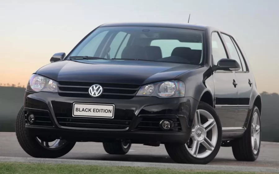 Volkswagen Golf 2001 Black&Silver 1.6 MI: ficha técnica, preço e fotos