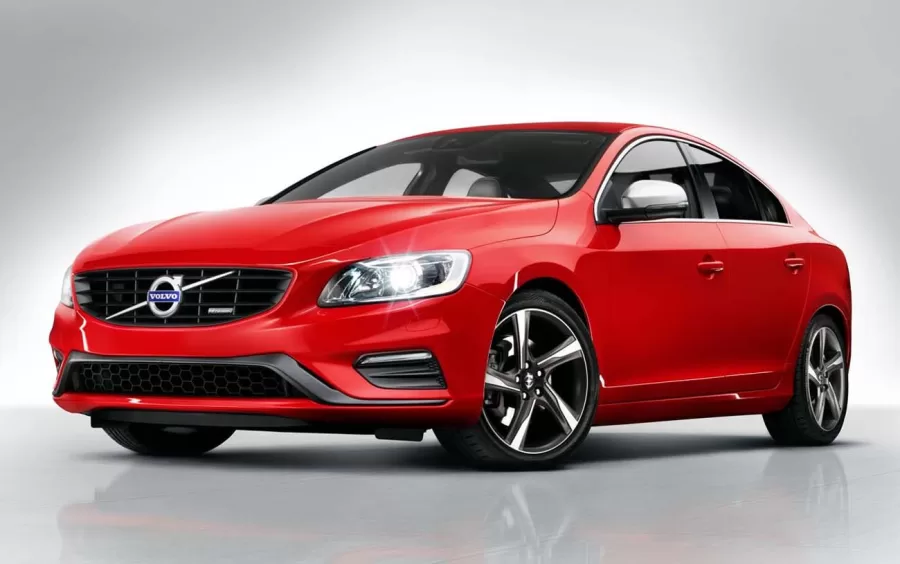 Qual o valor de um Volvo S60 2015 3.0 T6 R-Design AWD: preço, fotos e ficha técnica