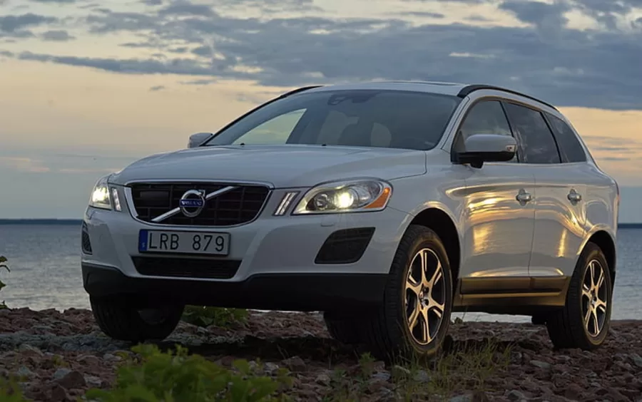 Quantos km por litro faz o Volvo XC60 2011 AWD 3.0 24V Top Automático: fotos, preço e ficha técnica