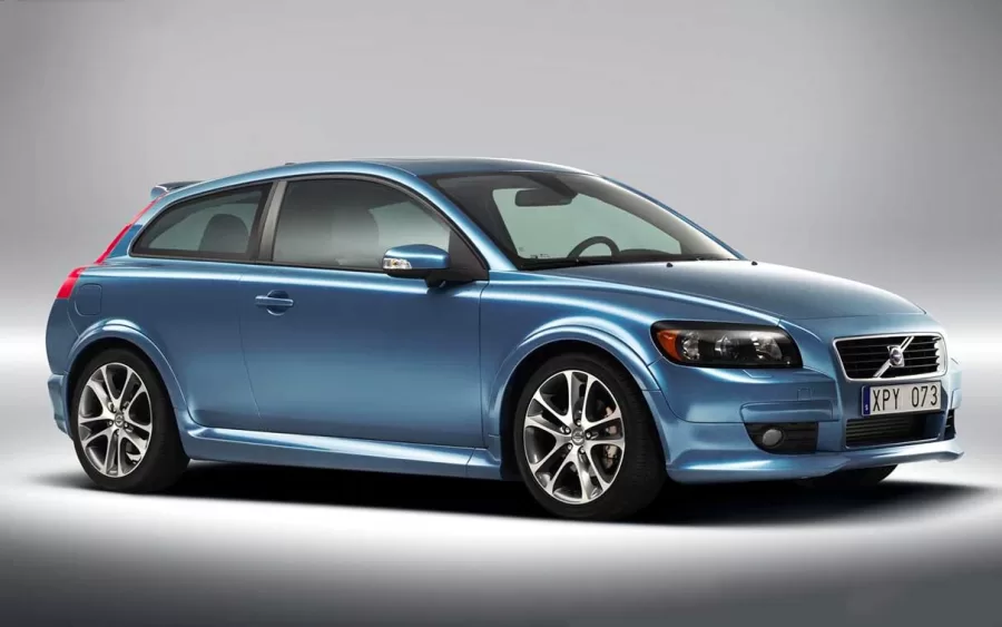 Quantos km por litro faz o Volvo C30 2012 2.5 T5 R-Design Auto: preço, fotos e ficha técnica