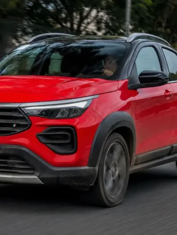 Por R$ 88.033, com motor turbo de 130 cv, 370 litros de porta-malas e bom pacote de segurança, Fiat Pulse Audace 2022 é mais barato que Renault Kwid 2026