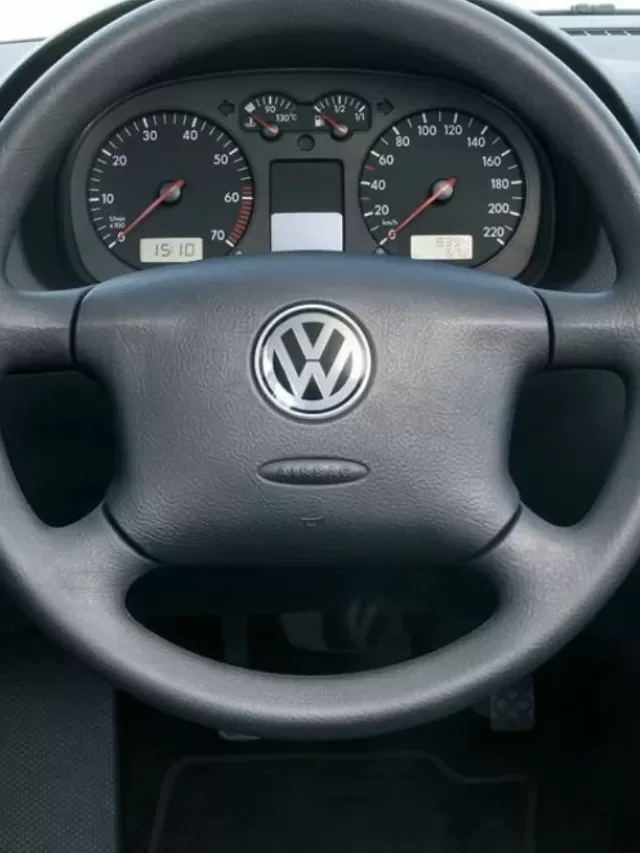 Qual o valor de um Volkswagen Golf 1999 1.6 MI