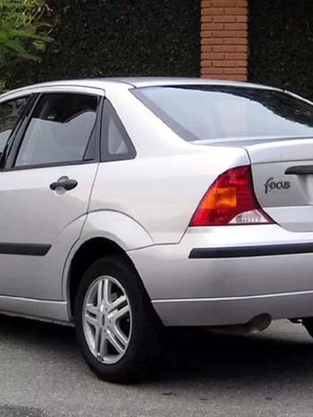 Qual o valor do Focus Sedan 2004?