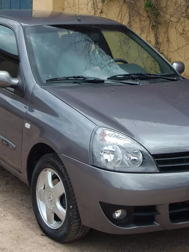 Quantos km por litro faz o Clio 1.6 16V 2007?