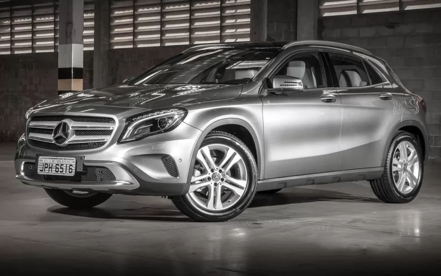 Quantos km por litro faz o Mercedes-Benz GLA 200 2016 GLA 200 1.6 Style: preço, fotos e ficha técnica