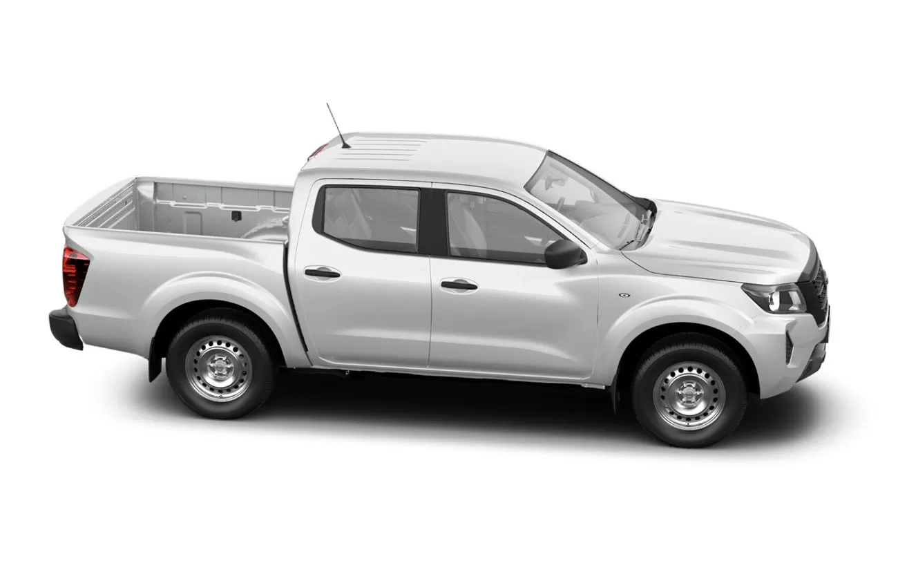 A Nissan Frontier S 2.3 2024 apresenta uma caçamba com capacidade para 1054 litros de carga e uma carga útil de até 1032 kg, tornando-a uma escolha versátil para diversas necessidades de transporte.