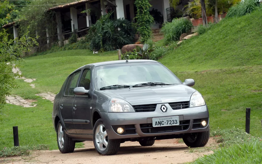 Quantos km por litro faz o Renault Clio 2007 Hatch Expression 1.6 16V (flex): ficha técnica, preço e fotos