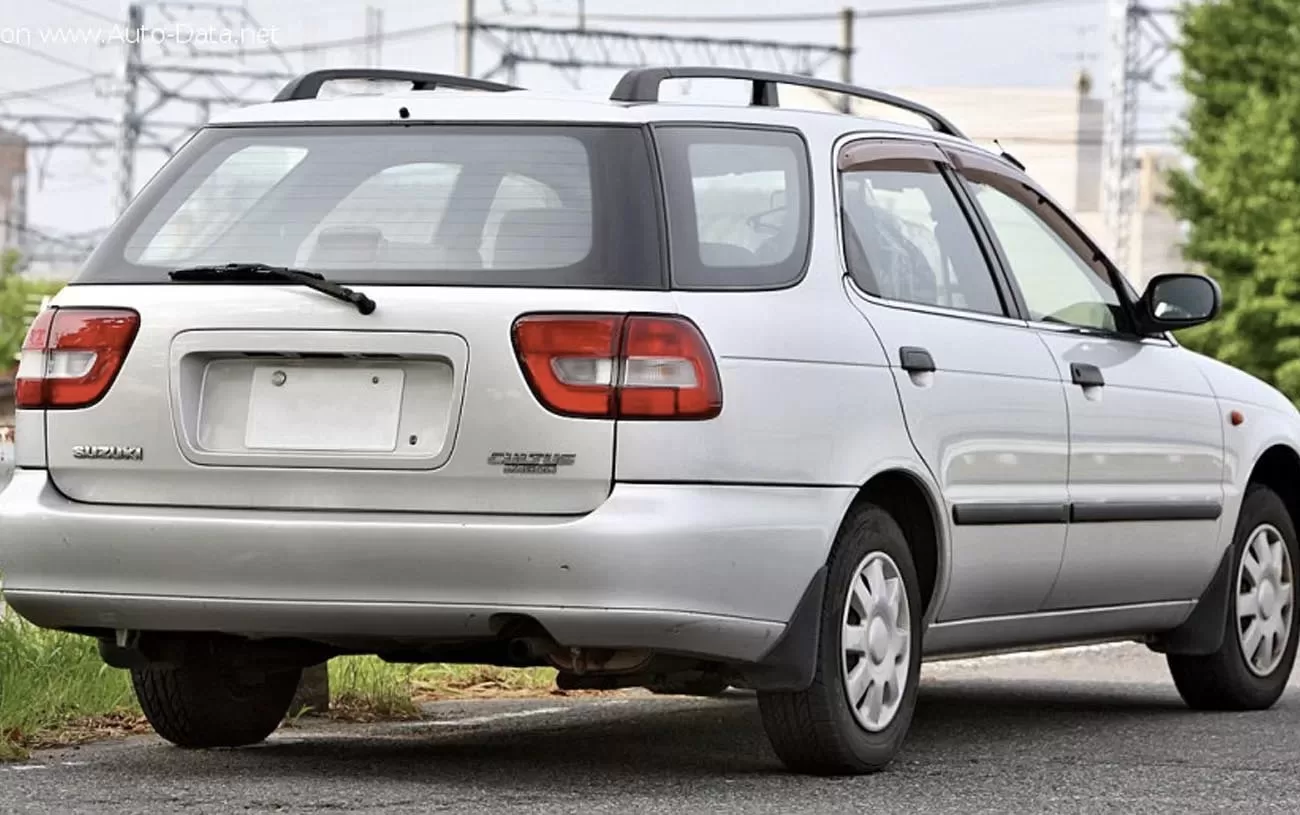 Desempenho: Com motor de 4 cilindros, código G16B, aspiração natural e injeção multiponto, o Suzuki Baleno Wagon GLX 1.6 16V oferece potência de 99cv e torque de 13,7 kgfm.