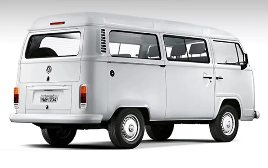 Volkswagen Kombi 2006 Standard Lotação 1.6: fotos, preço e ficha técnica