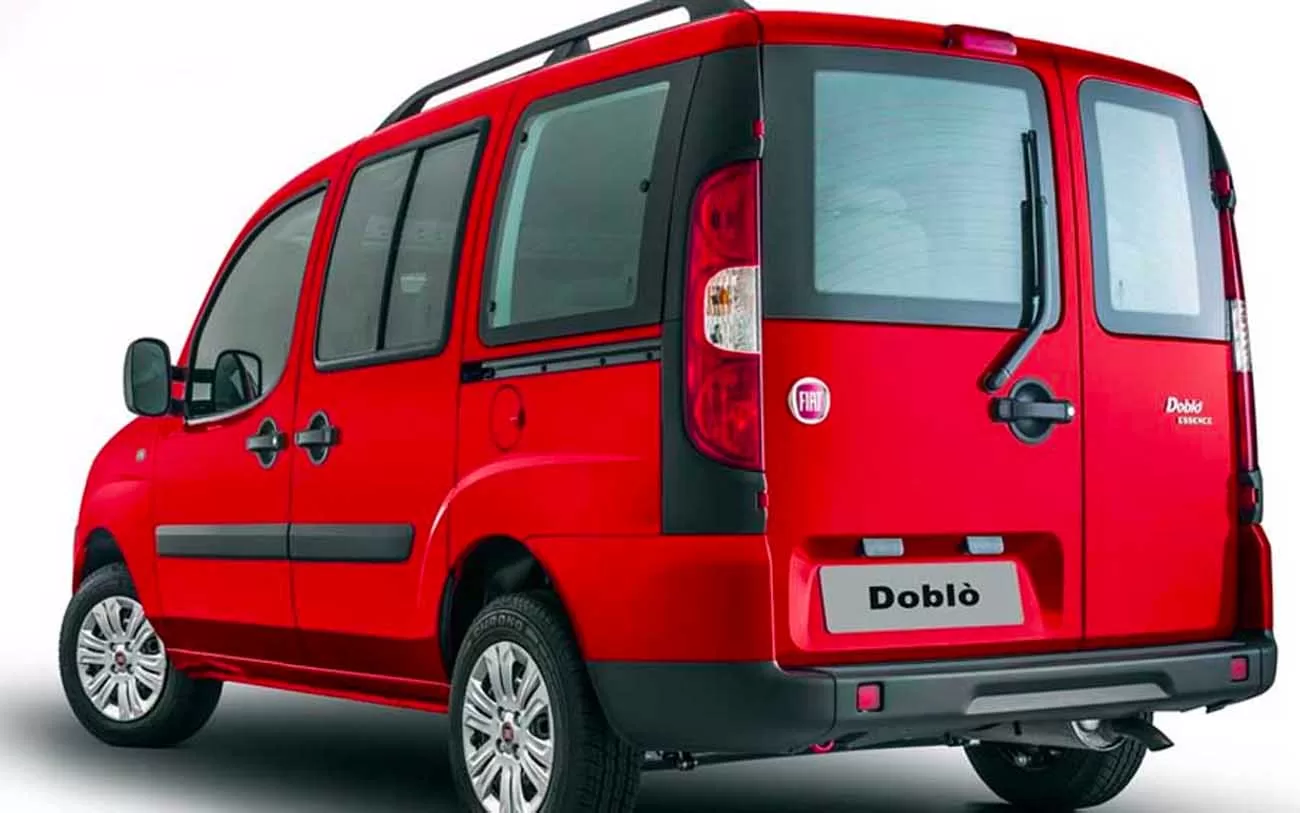 A Fiat Doblò é uma das escolhas mais vantajosas para quem busca um veículo com amplo espaço interno, especialmente quando se trata da versão de 7 lugares.