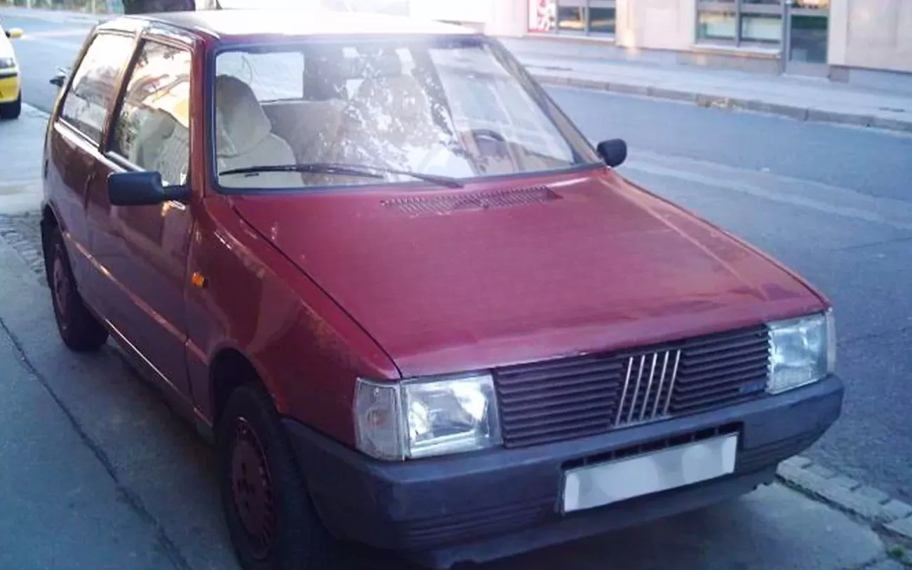 Fiat Uno Mille  Como era o primeiro carro popular do Brasil