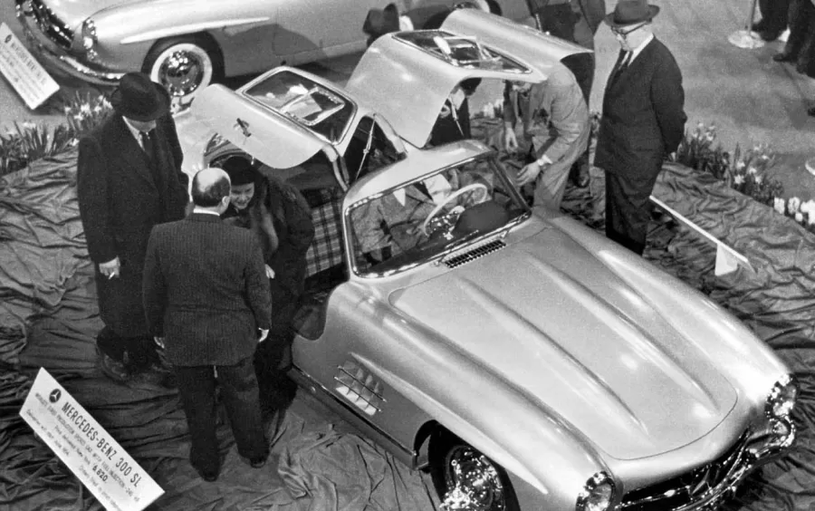 Asa de Gaivota: 70 anos do Mercedes 300 SL Coupé