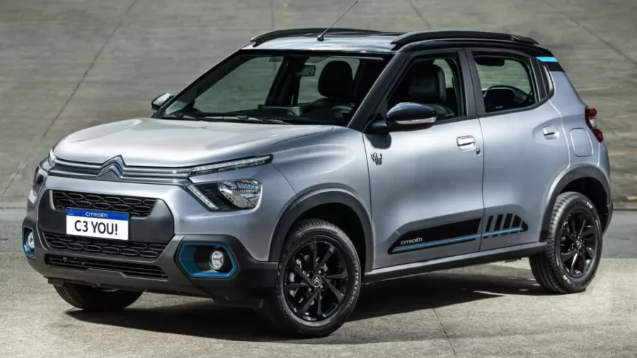 O Citroën C3 You, o hatchback automático mais acessível de 2024, custa R$ 95.990. Com motor 1.0 turbo, oferece 130 cv e transmissão CVT que simula sete marchas, além de várias funcionalidades.