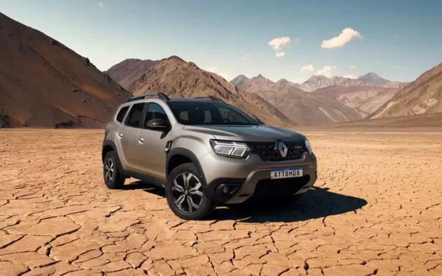 O Renault Duster combina robustez com versatilidade, sendo ideal para quem busca um SUV acessível com bom desempenho em diferentes terrenos.