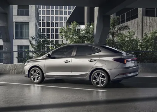 O Hyundai HB20S 2026 tem versões Comfort, Limited, Turbo Limited e Platinum, que atendem desde motoristas práticos até quem busca mais tecnologia e desempenho.