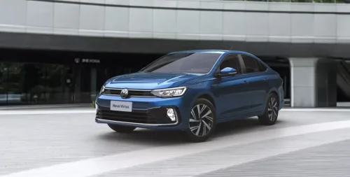 O Volkswagen Virtus 2025 oferece versões que vão do uso urbano prático ao conforto de viagens, unindo espaço, tecnologia e motores flex que atendem diferentes perfis de motoristas.