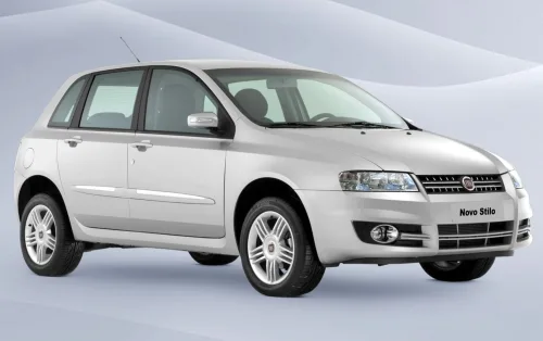 Fiat Stilo 1.8 8V 2009: Ficha técnica, consumo e equipamentos; hatch para quem busca conforto e espaço no dia a dia