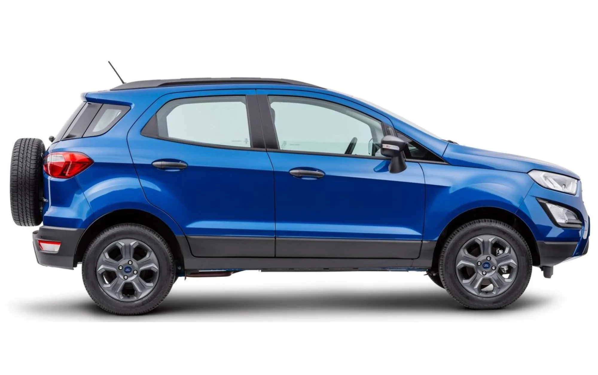 Ford EcoSport Freestyle 1.5 AT 2018: Ficha técnica, consumo, equipamentos e fotos; SUV compacto com boa posição de dirigir e autonomia para o dia a dia
