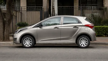 Hyundai HB20 Comfort 1.0 2016: Ficha técnica, consumo, equipamentos e fotos; hatch é ideal para rotina urbana e trajeto diário