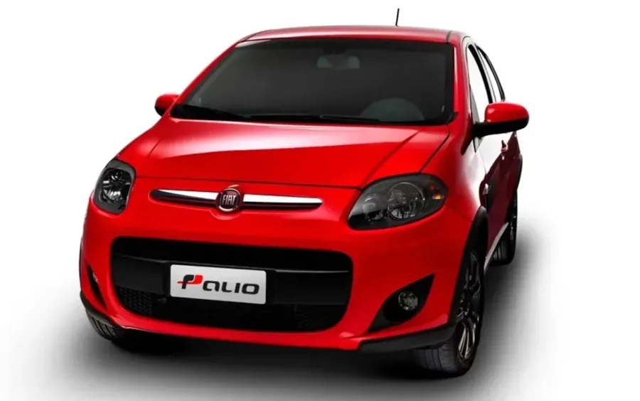 Fiat Palio Sporting 2013 custa R$ 31 mil e faz 13,2 km/l: ainda vale comprar este hatch usado?