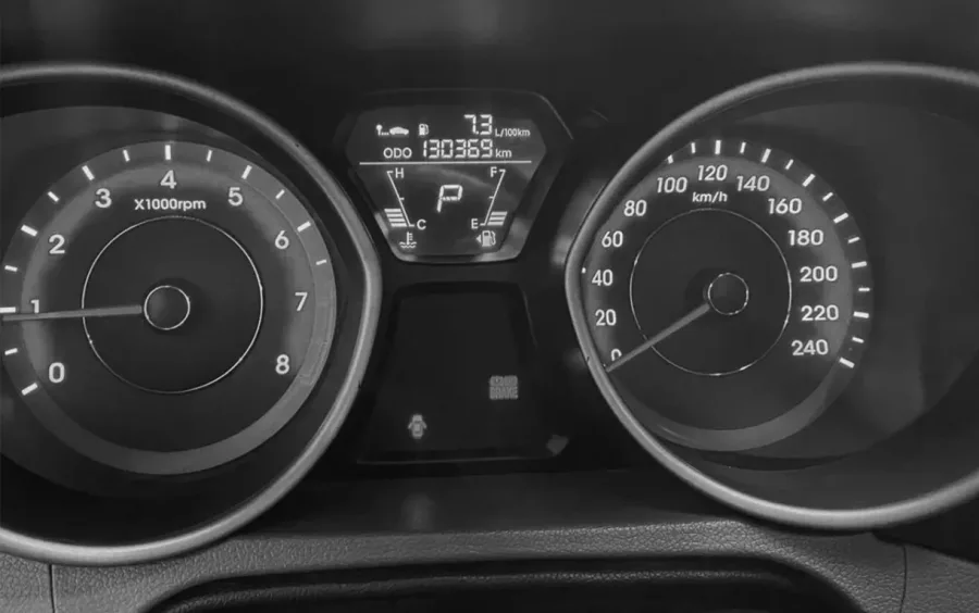 Vale comprar um Hyundai Elantra GLS 1.8 usado hoje? O que analisar antes de assinar o recibo