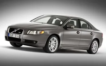 Você teria coragem de bancar um V8 de 315 cv por menos de R$ 70 mil? O Volvo S80 2008 esconde uma surpresa