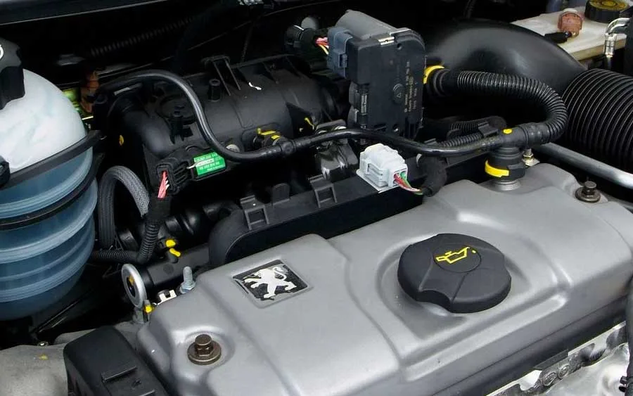 Lançado em 1998 e produzido até 2010, o hatch conquistou fãs pela condução ágil e pelo tamanho compacto, ideal para o trânsito urbano.
