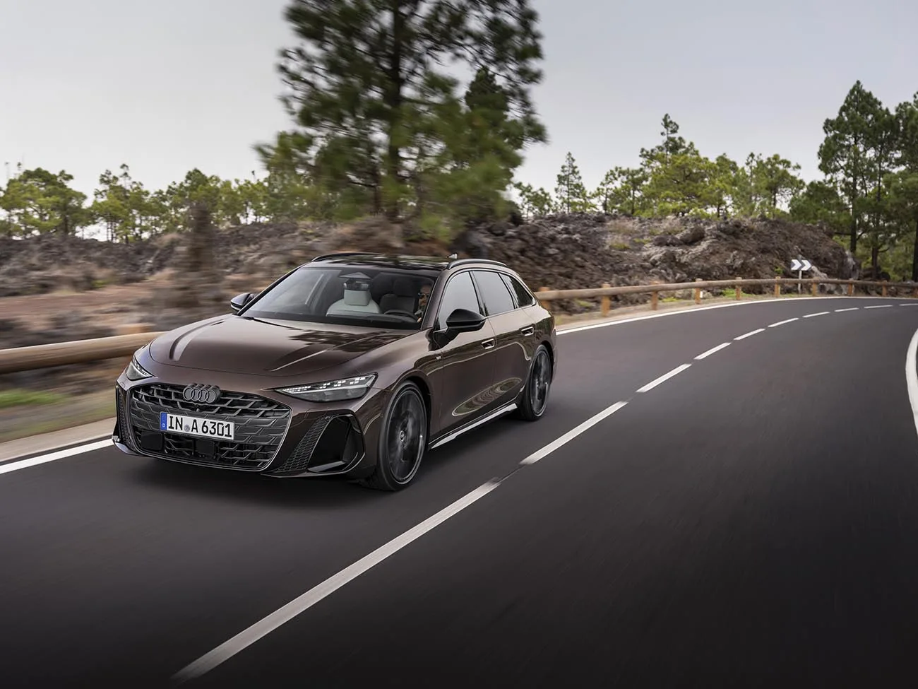 O Audi RS 6 Avant Performance é uma perua para quem quer espaço de família com alma de esportivo e ainda faz sentido como usado bem cuidado.