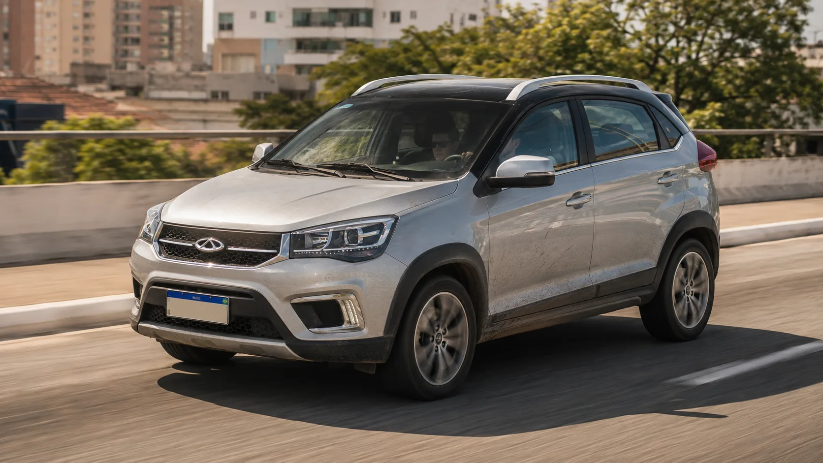 Caoa Chery Tiggo 2 2018, versão 1.5 de 115 cv manual ou automática, pode ser encontrado a partir de R$ 52 mil, com torque de 14,9 kgfm.